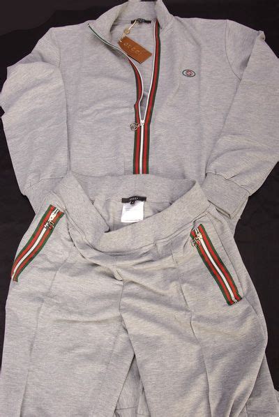 gucci sweat outfit|gucci sweatsuit men's.